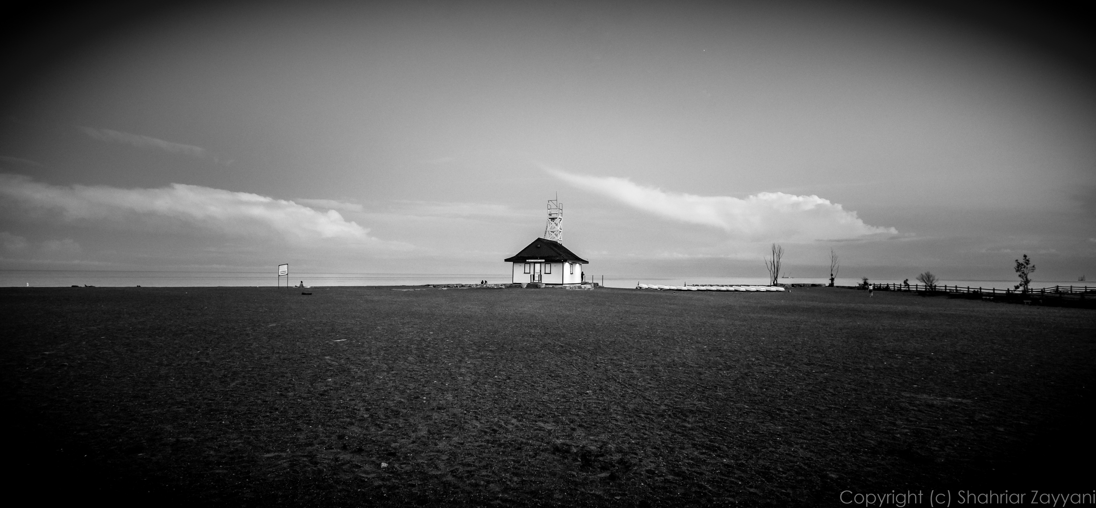 The Beach, Toronto Canada || f5.6 || 1/8 s || ISO800 || 10.0 mm || NIKON D7200